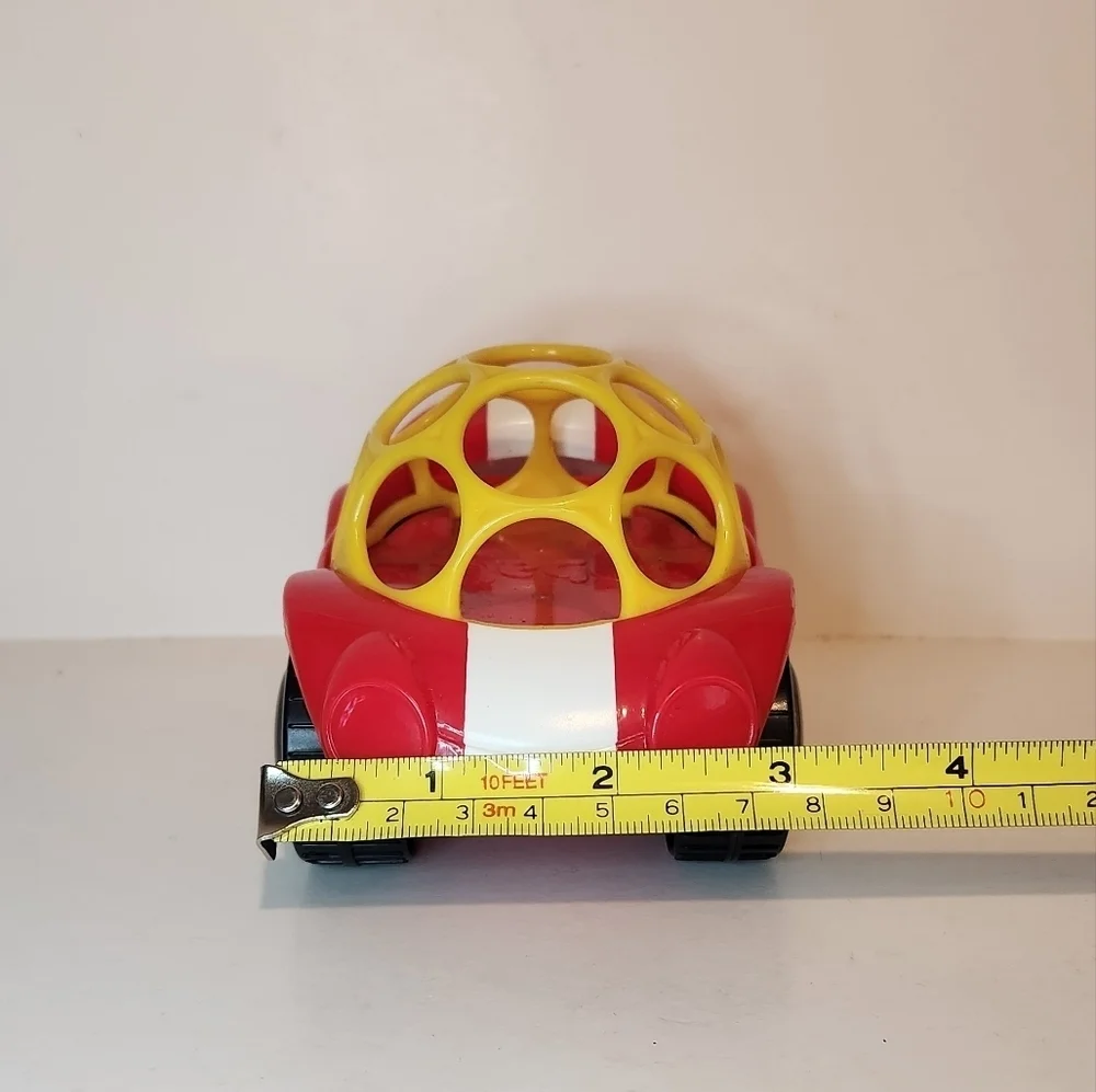 4” Oball Rattle and Roll Car Toy